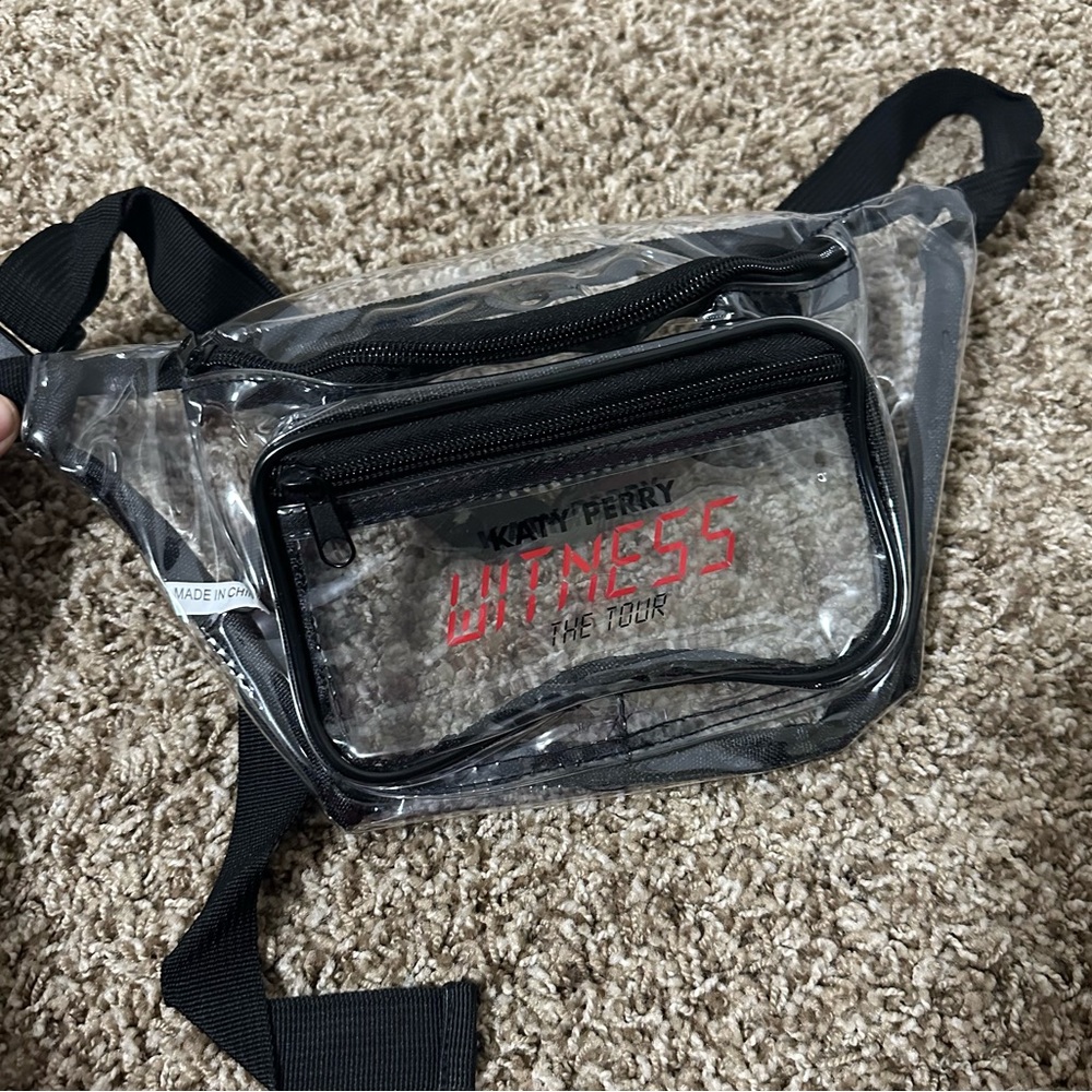 Katy Perry Witness Tour VIP Bundle - Picture 2 of 6